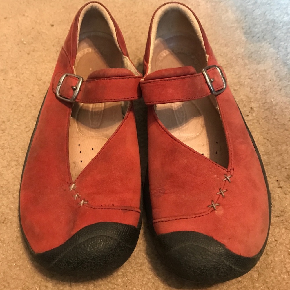 Keen Red Mary Janes